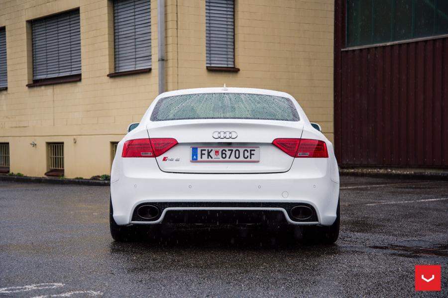  Audi RS5 Coupe on Vossen Wheels (CVT) 2017 года  (фото 21 из 26)